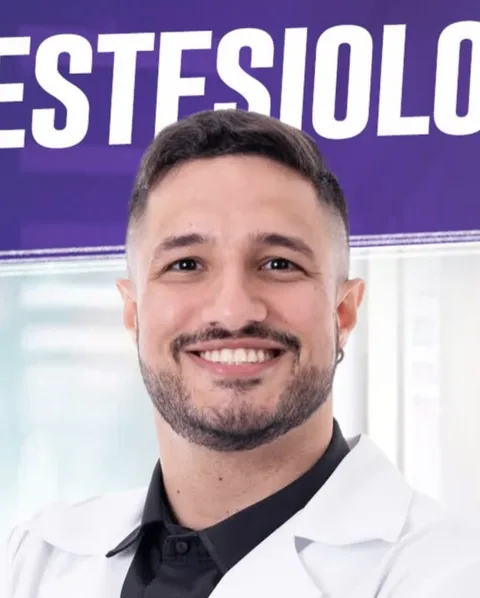 Dr. Victor Braga